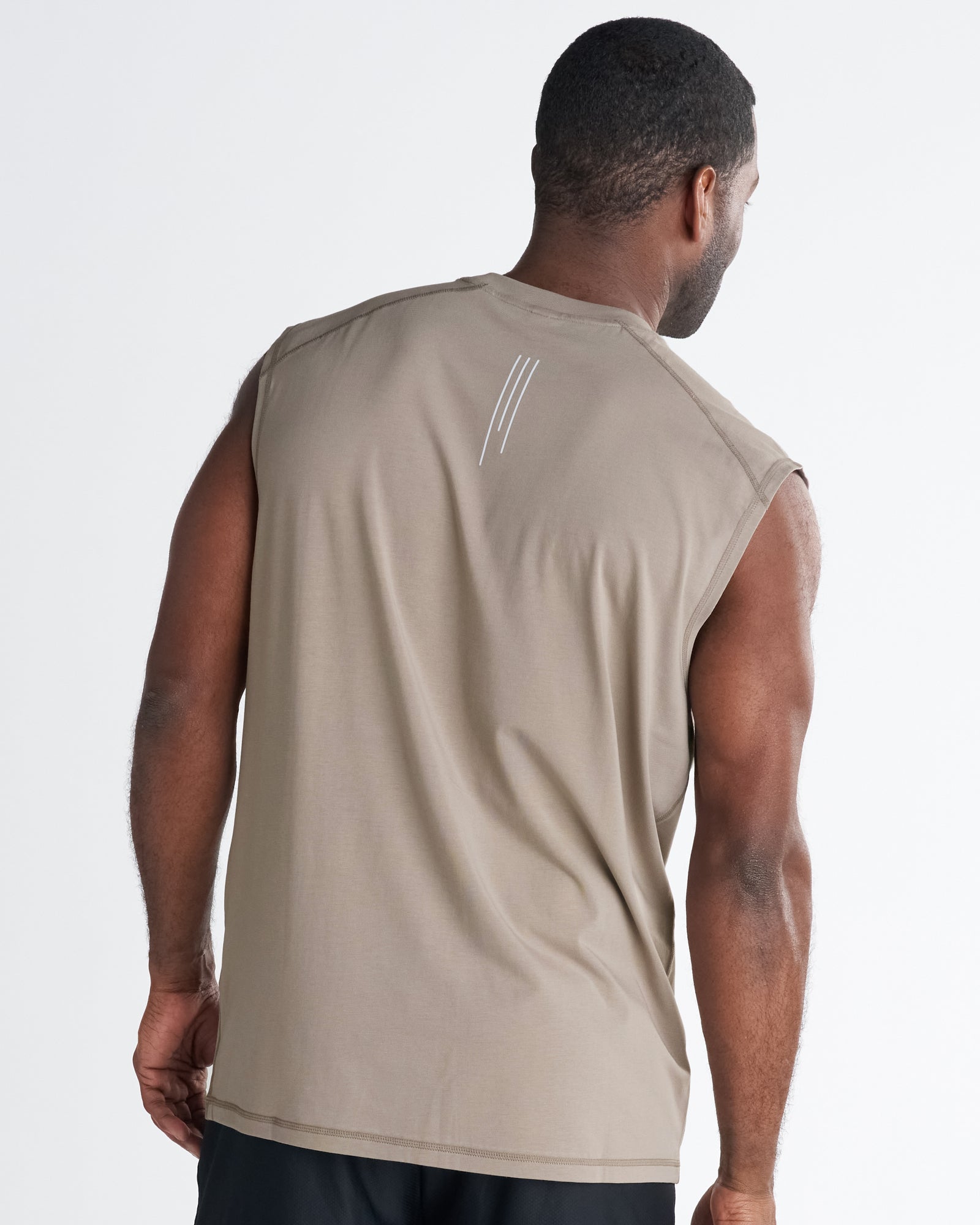 Core Raglan Cutoff - Sand